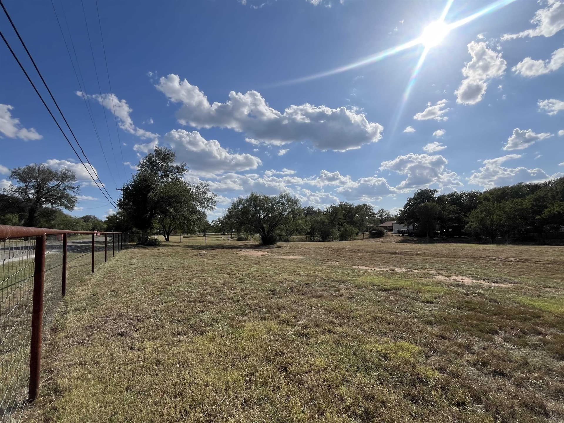 1.04 acres in Burnet County