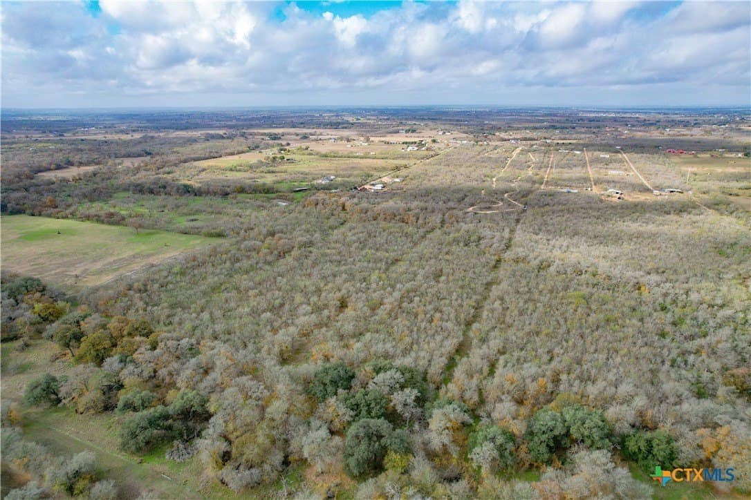 15.45 acres in Guadalupe County - photo 9