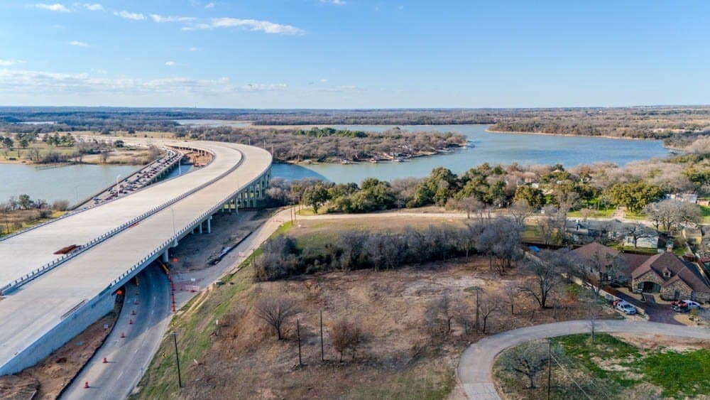 1.25 acres in Tarrant County gallery image 3