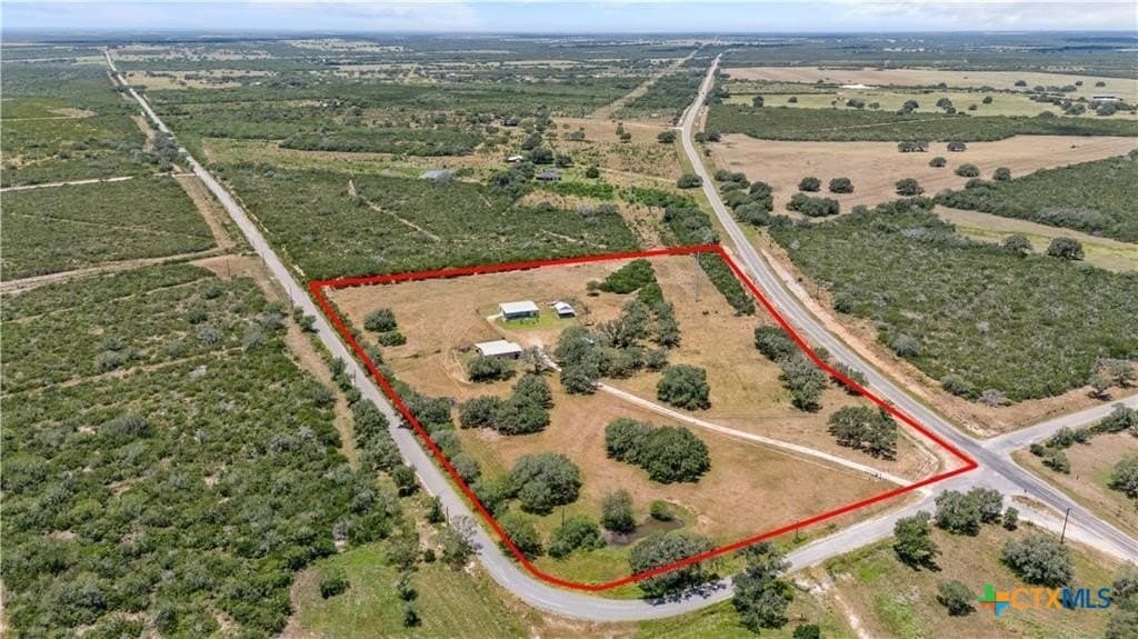 10.7 acres in Bee County gallery image 3