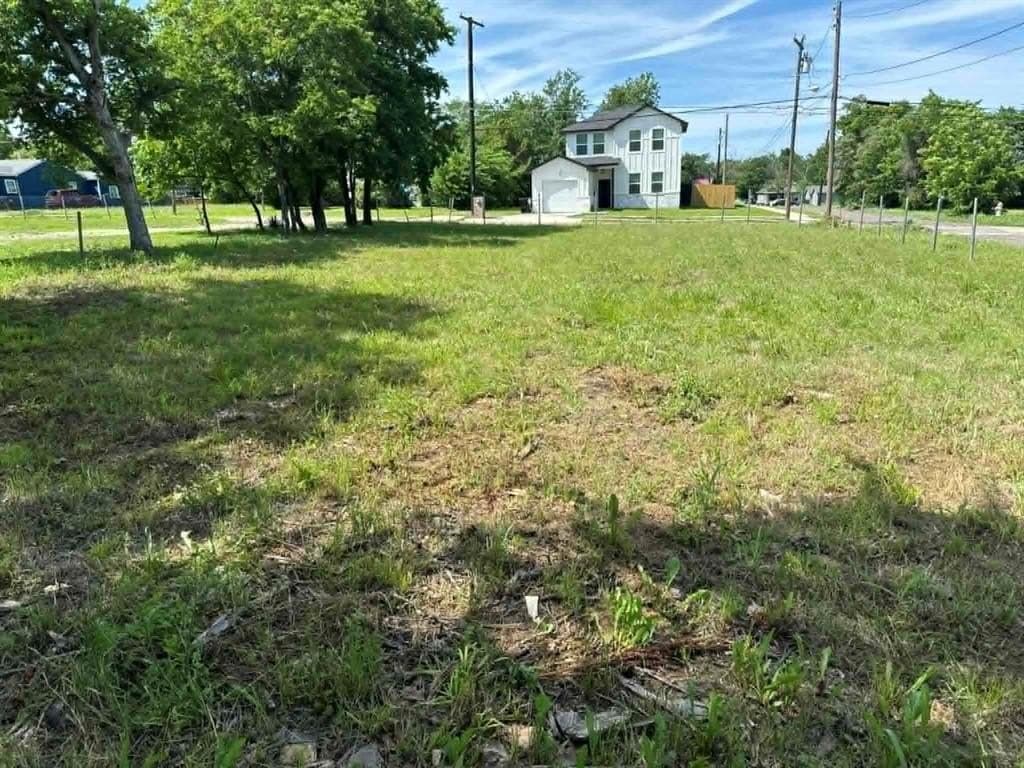 0.14 acres in Hunt County featured view