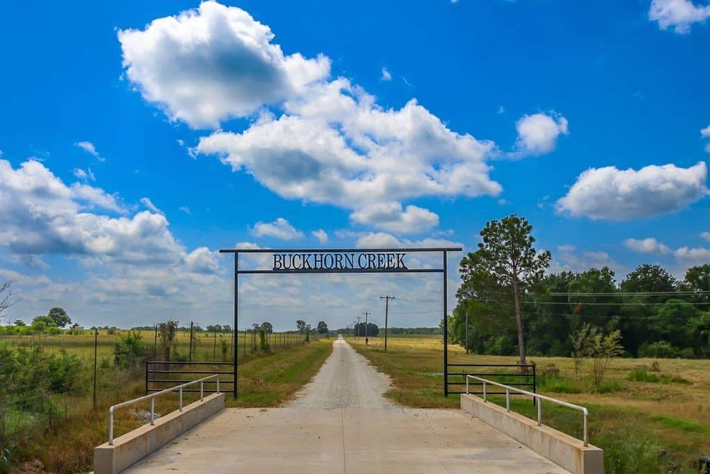 10.04 acres in Texas County gallery image 2