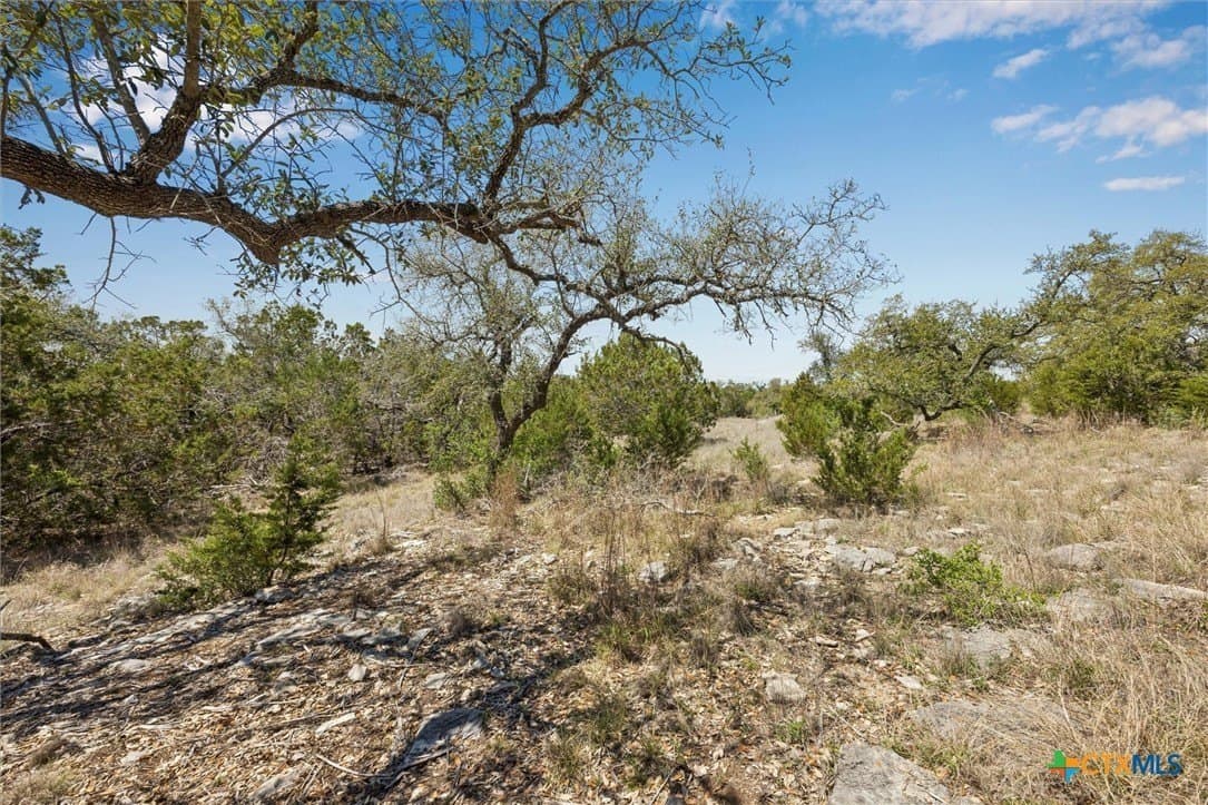 1.08 acres in Comal County - photo 9