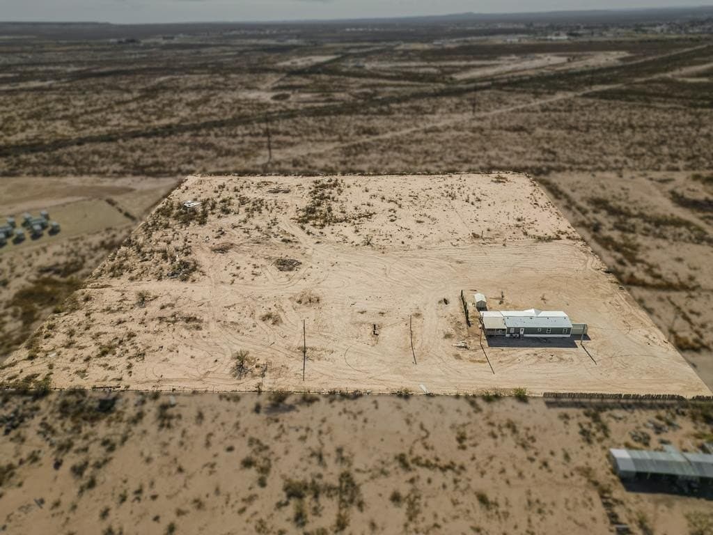 10 acres in Pecos County - photo 33