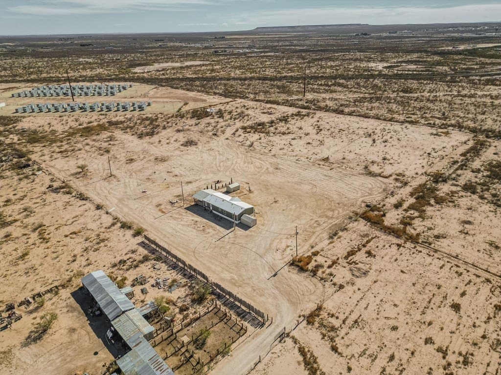 10 acres in Pecos County - photo 32