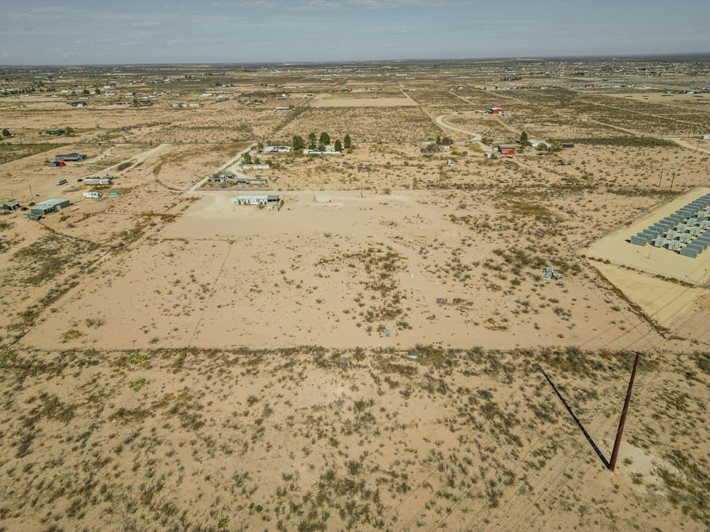10 acres in Pecos County - photo 29
