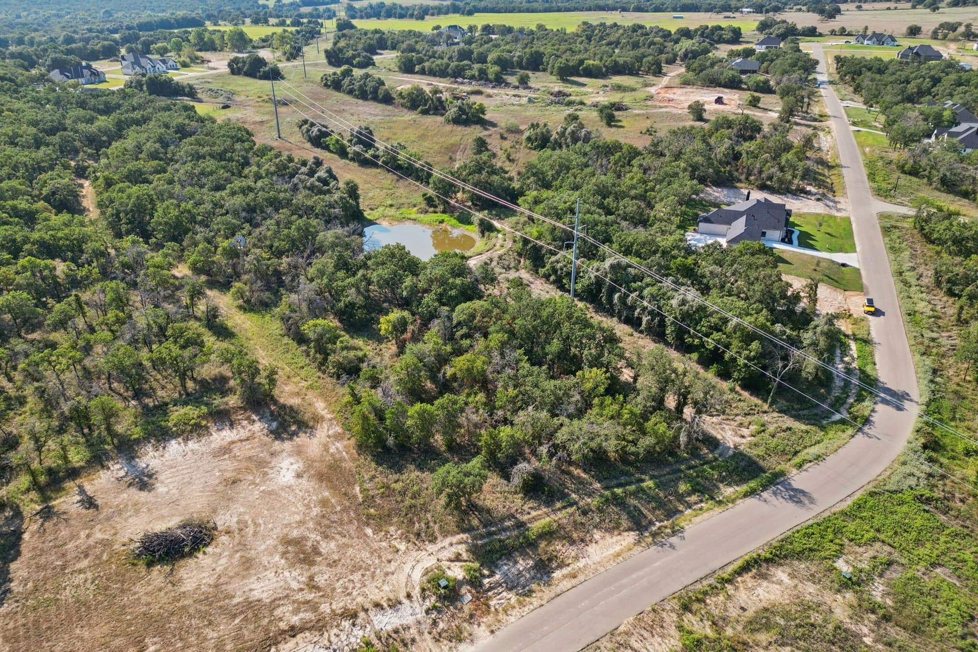 2.8 acres in Parker County gallery image 4