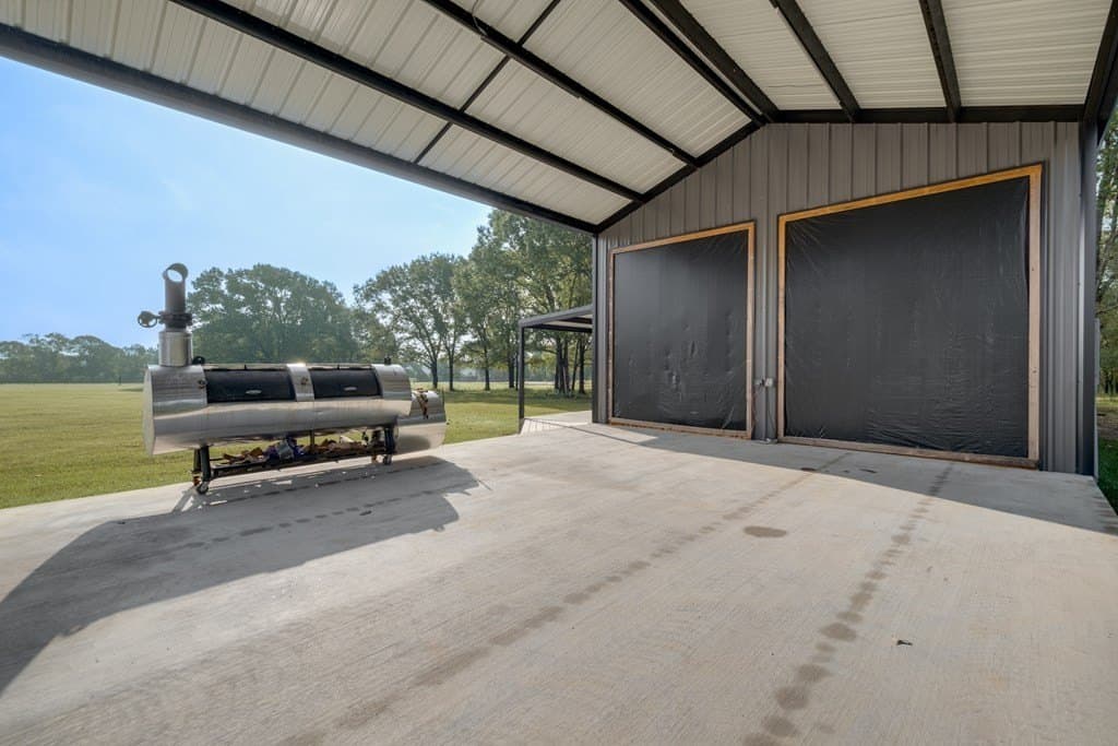 10.06 acres in LEON County gallery image 4