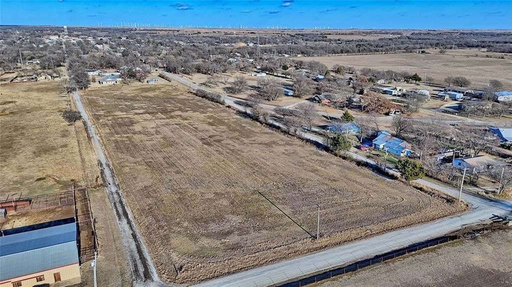 2.01 acres in Montague County gallery image 3