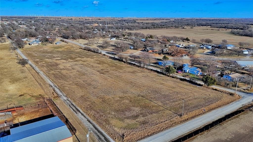 2.01 acres in Montague County gallery image 4