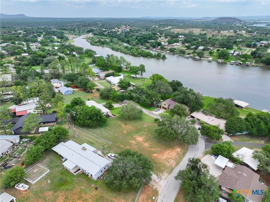 0.58 acres in Llano County - photo 8