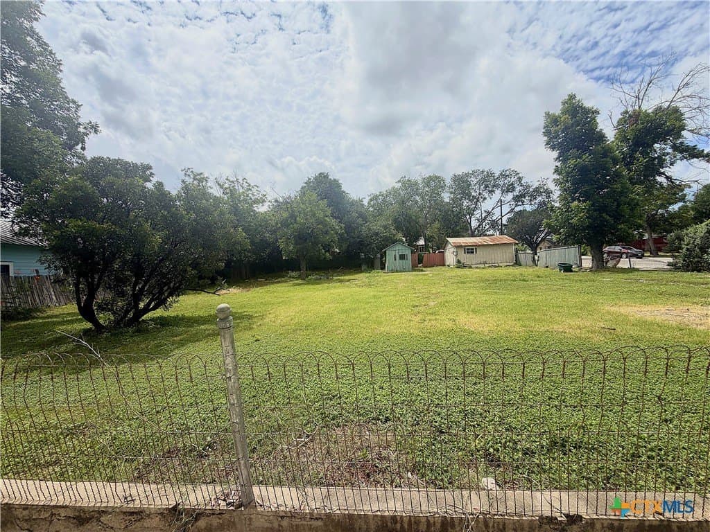 0.32 acres in Comal County featured view