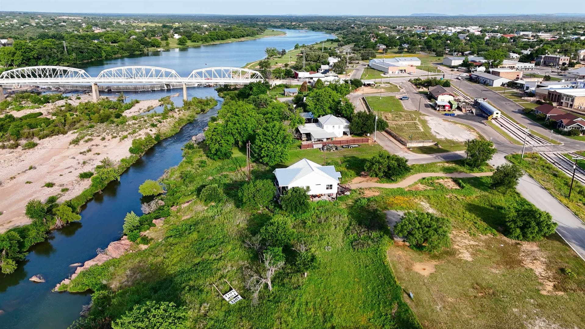 0.51 acres in Llano County - photo 18