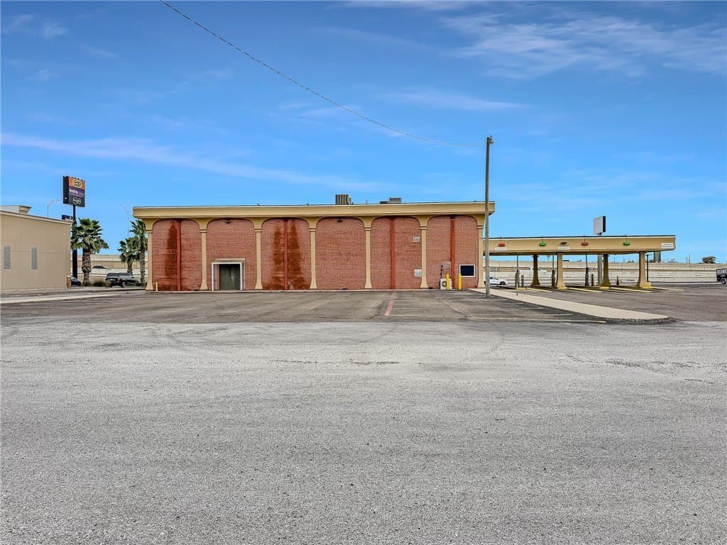47,480 acres in San Patricio County - photo 31