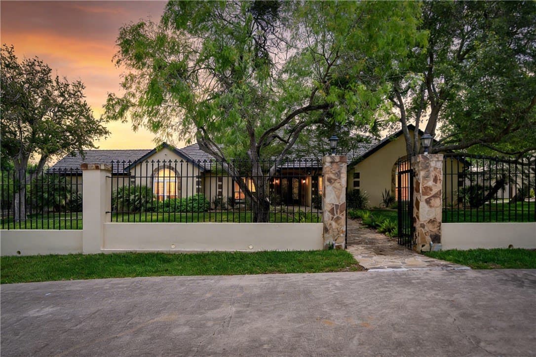 75.19 acres in Nueces County - photo 6
