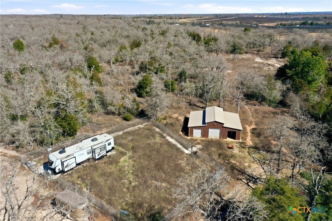 31.42 acres in Milam County - photo 9