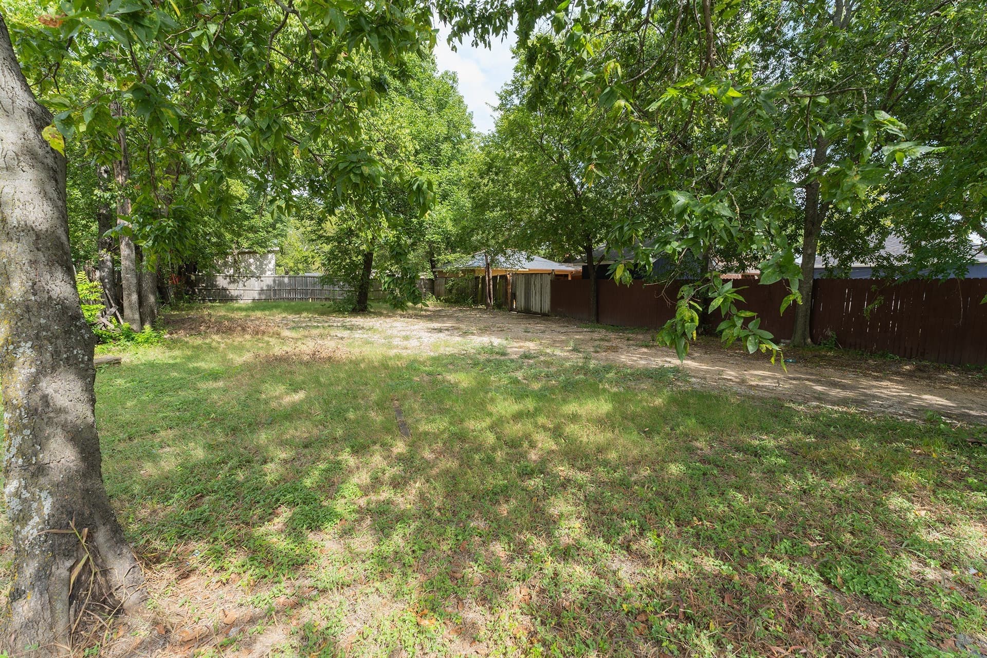 0.06 acres in Dallas County - photo 2