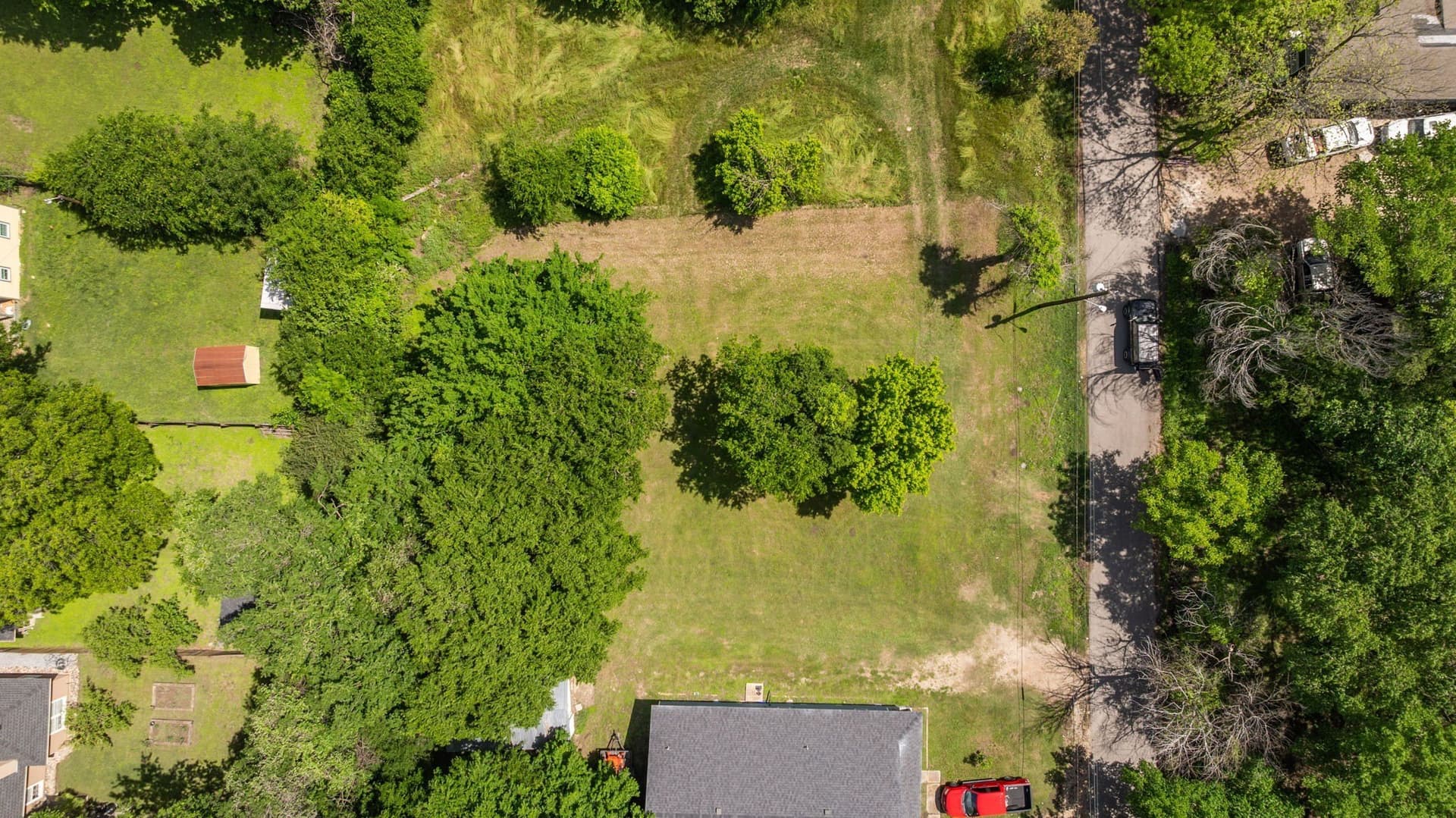 0.16 acres in Ellis County - photo 6