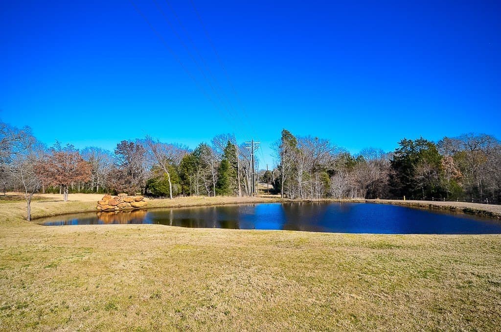 4.05 acres in Navarro County - photo 38