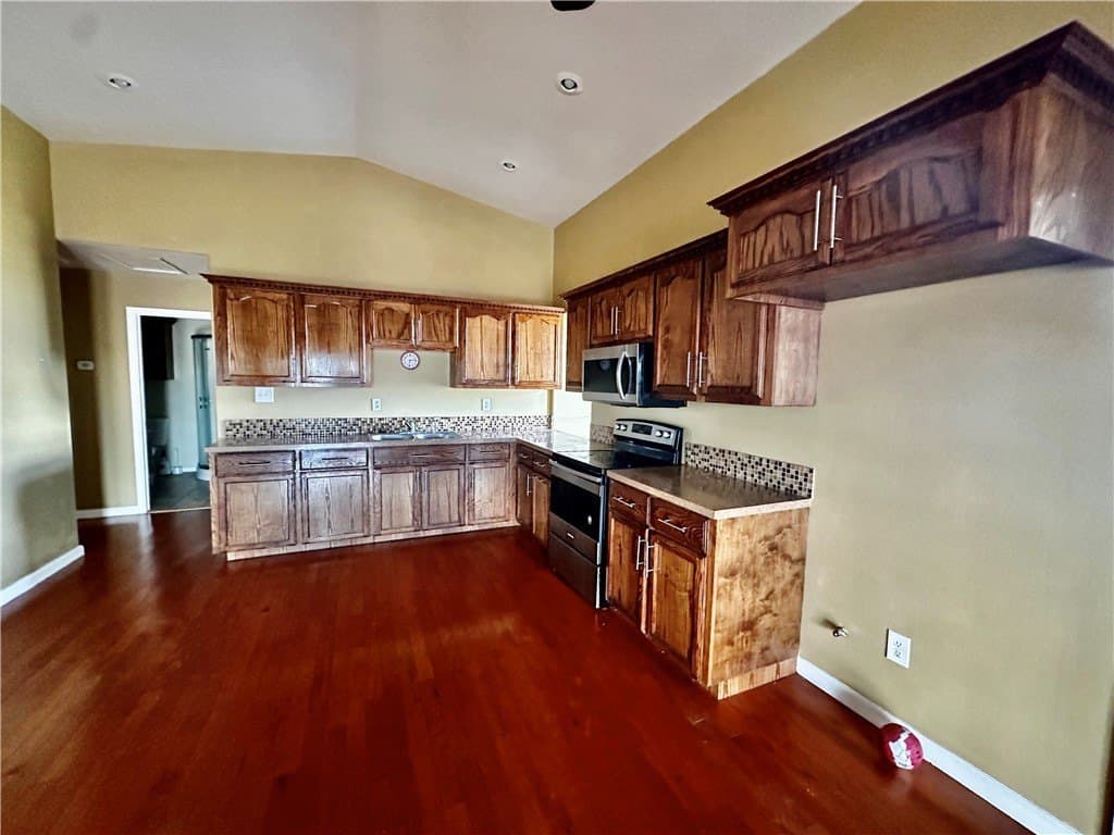 10.73 acres in Nueces County - photo 4