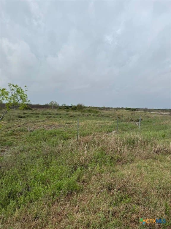 1,088.76 acres in Calhoun County - photo 24