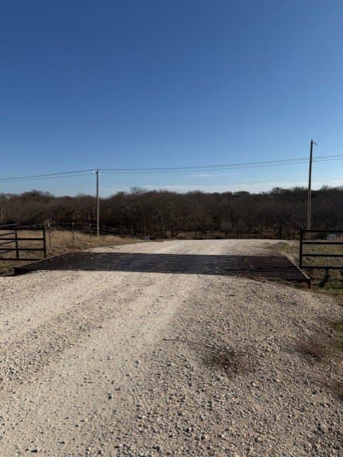 10.37 acres in Hill County gallery image 4