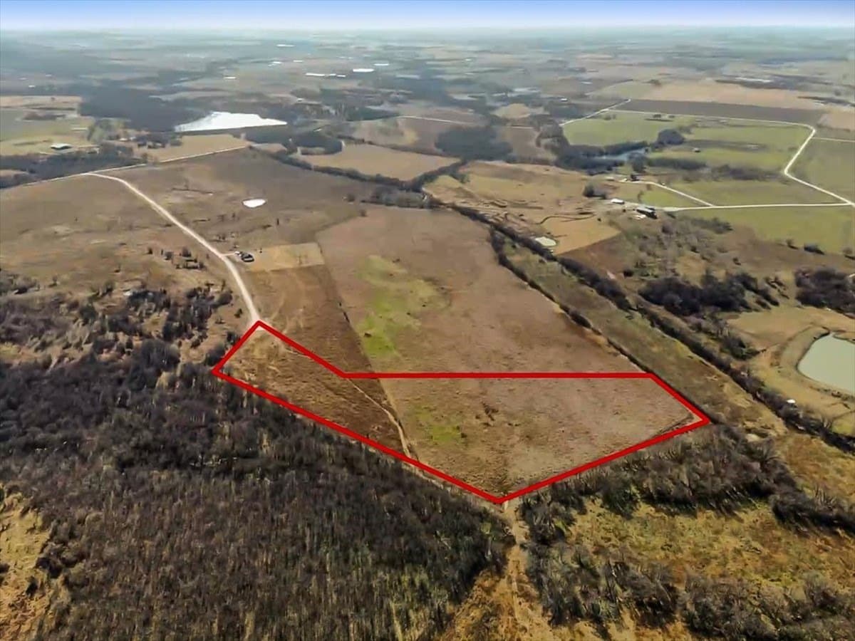 10.37 acres in Hill County gallery image 3