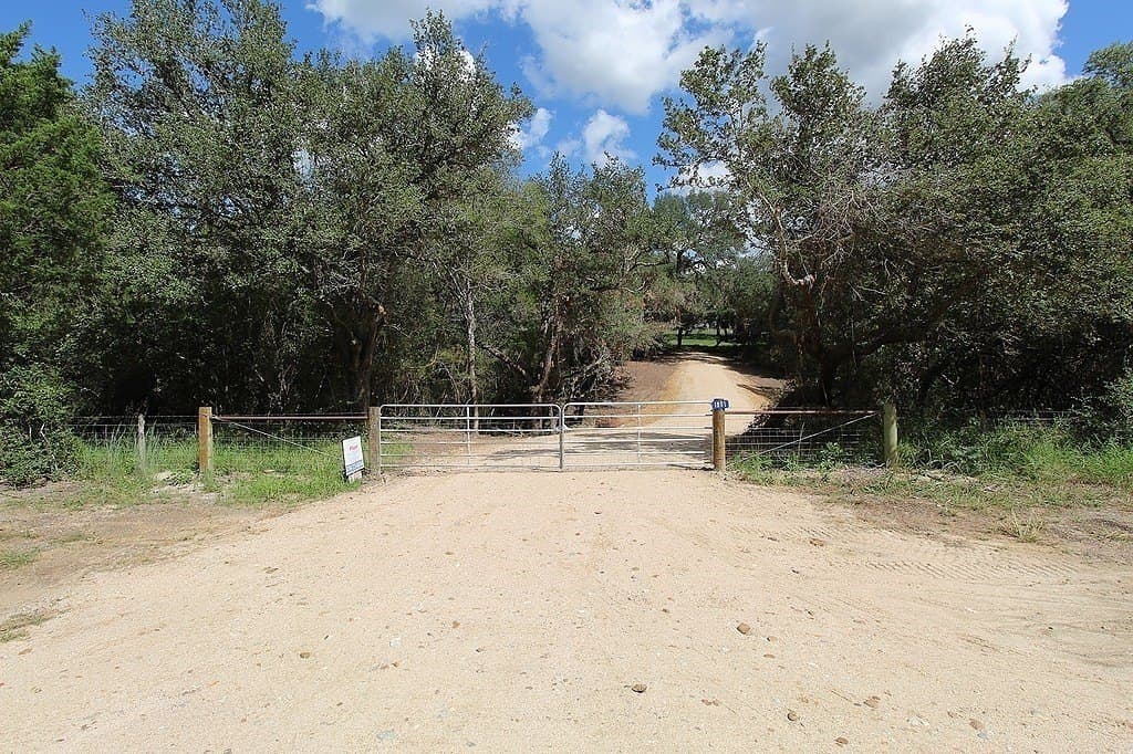 23.89 acres in Fayette County - photo 15