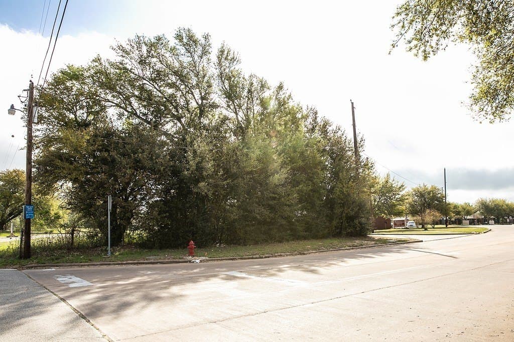 2.45 acres in Waller County gallery image 3