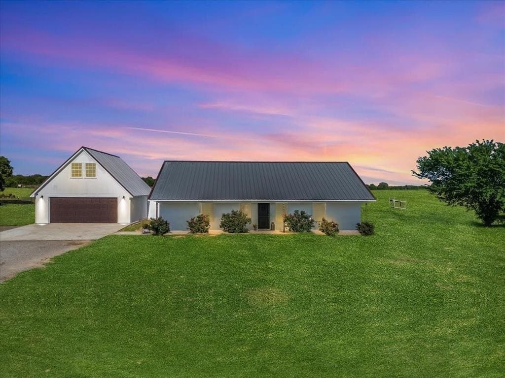 12 acres in Parker County