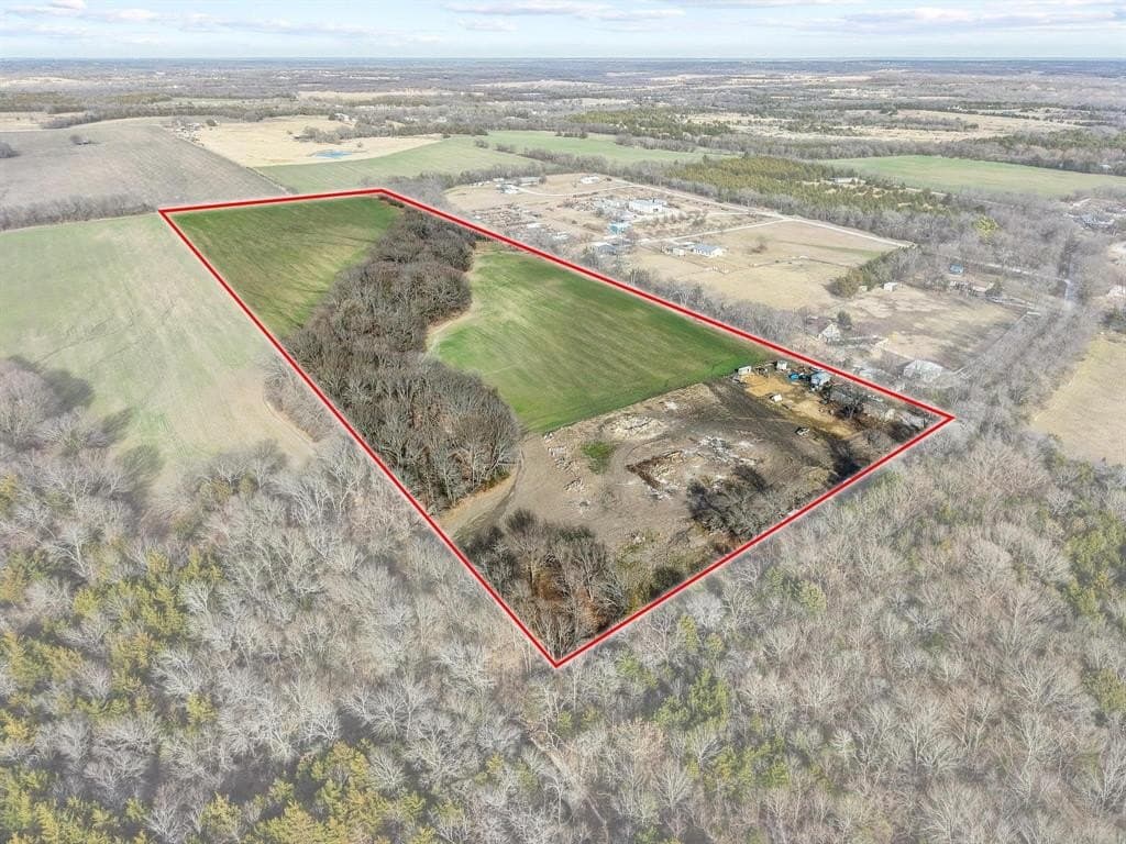 23.06 acres in Grayson County gallery image 3
