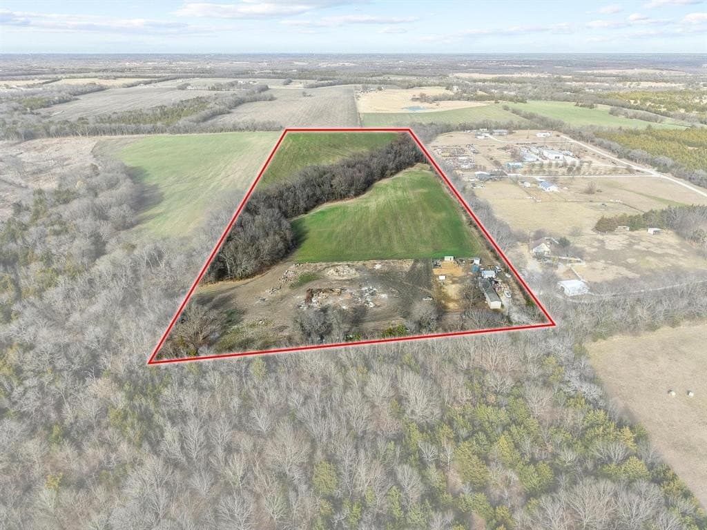 23.06 acres in Grayson County gallery image 2