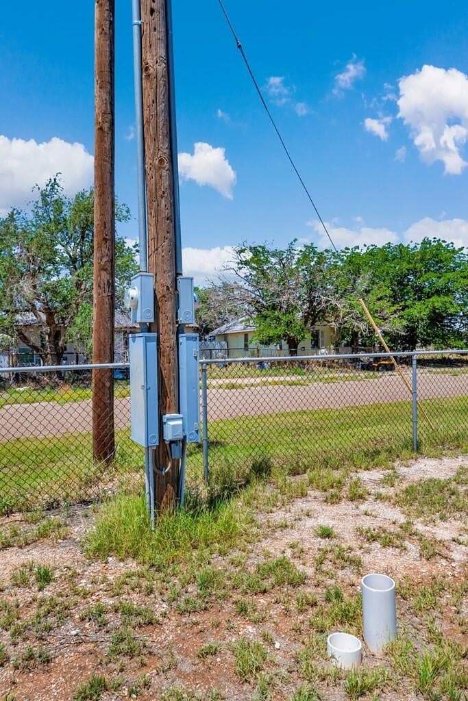 2.89 acres in Ector County - photo 6