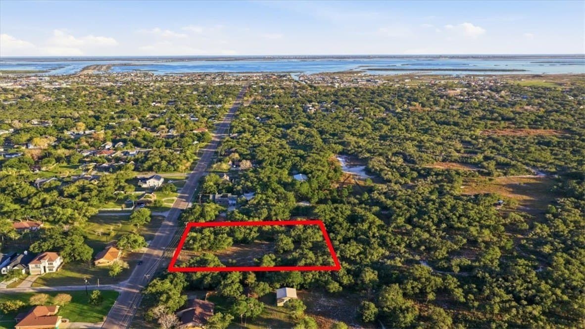 1.01 acres in San Patricio County - photo 5