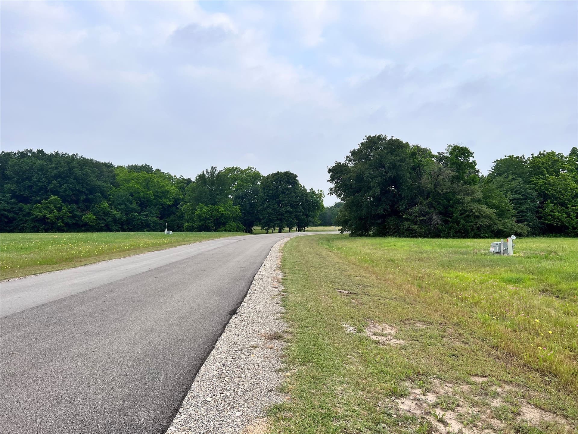 1 acres in Navarro County - photo 8