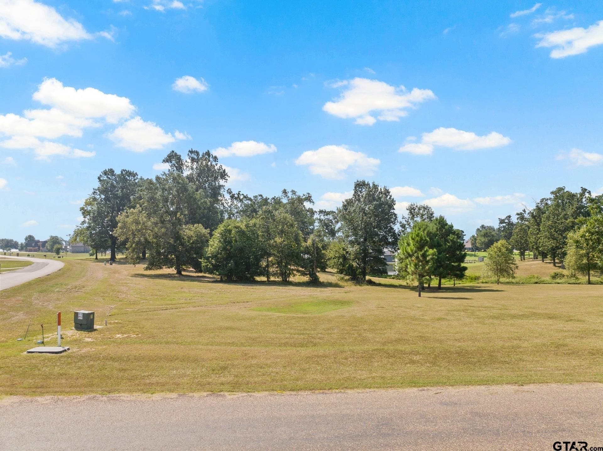 1 acres in Titus County gallery image 4