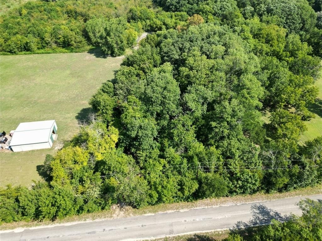 16.5 acres in Grayson County gallery image 2