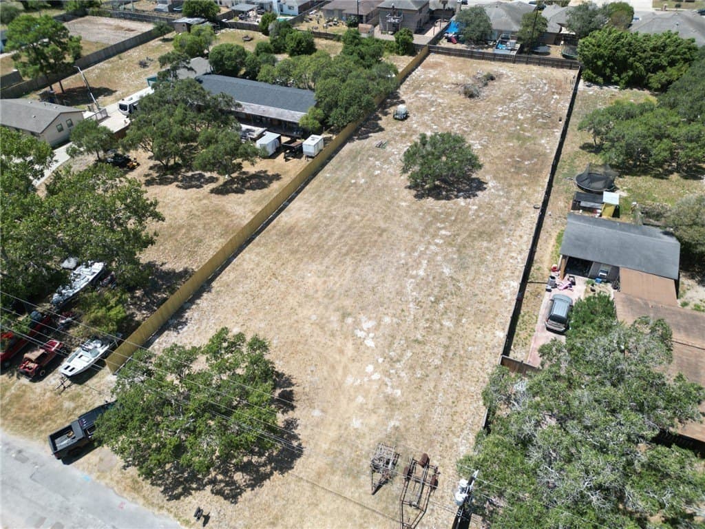0.7 acres in Nueces County - photo 5
