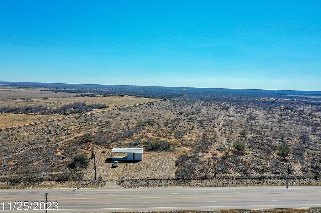 17.97 acres in Frio County gallery image 2