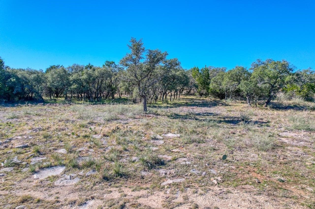 5.09 acres in San Saba County - photo 5