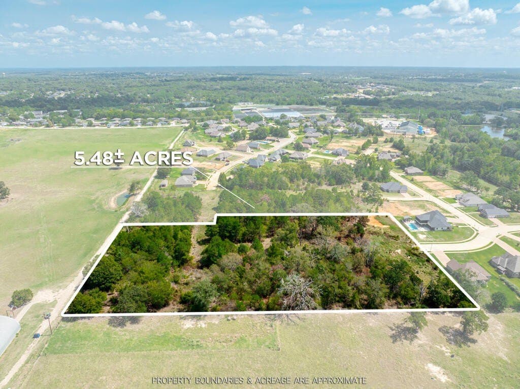 5.49 acres in Smith County