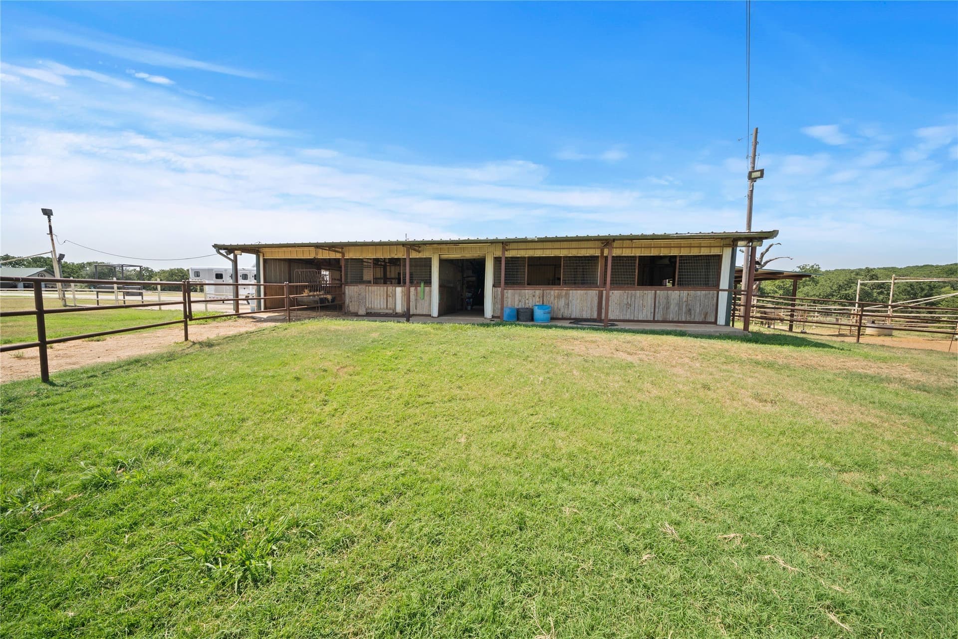 104.39 acres in Johnson County - photo 34