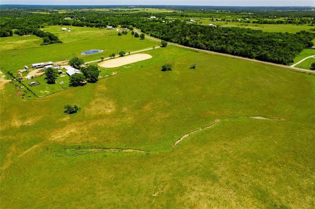 10 acres in Kaufman County gallery image 4