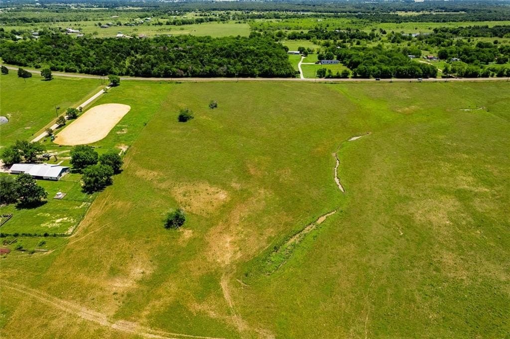 10 acres in Kaufman County gallery image 3