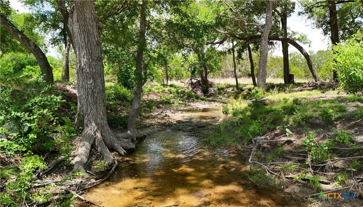 6.44 acres in Burnet County