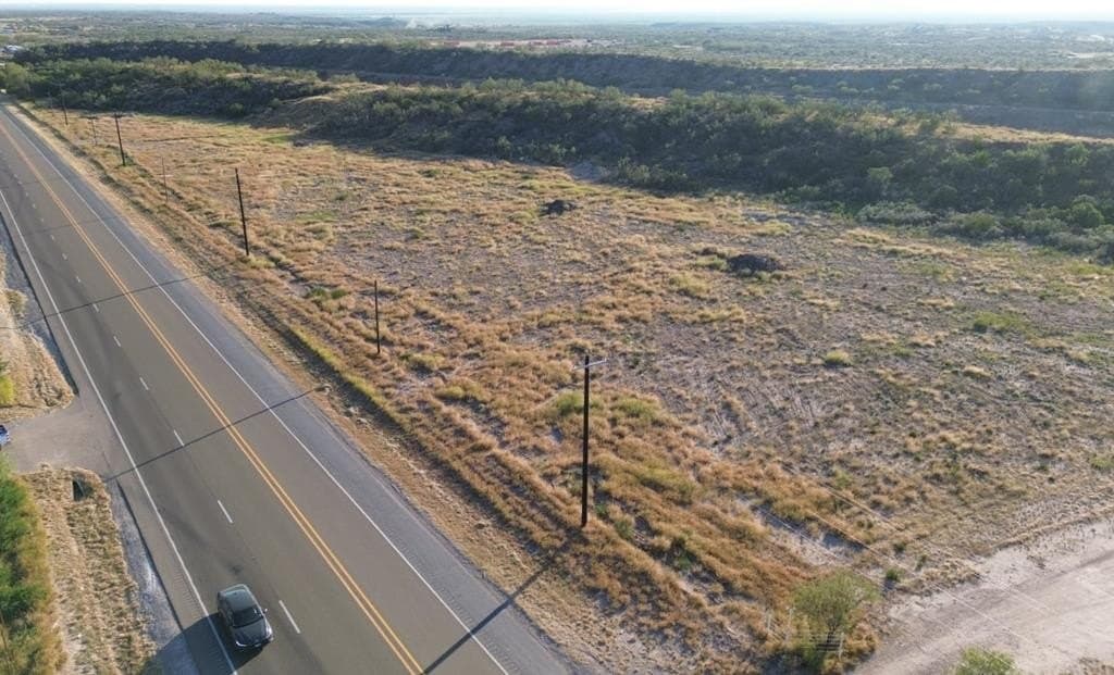 10.01 acres in Maverick County