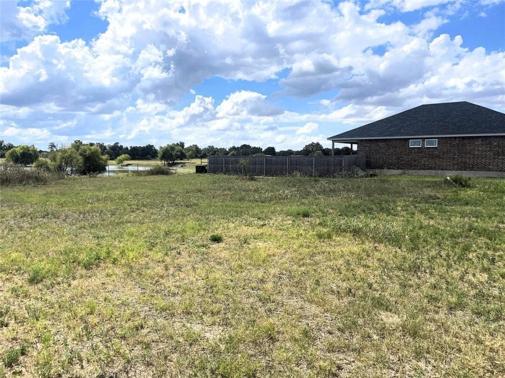 0.7 acres in Callahan County gallery image 3