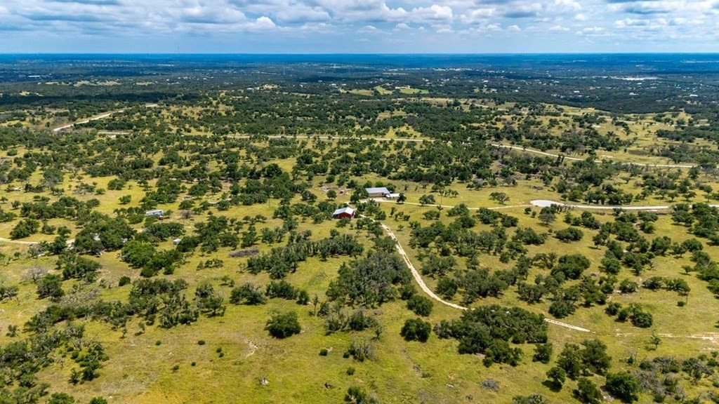 10.39 acres in Kerr County - photo 35