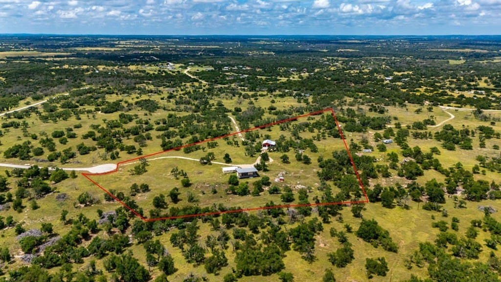10.39 acres in Kerr County - photo 43