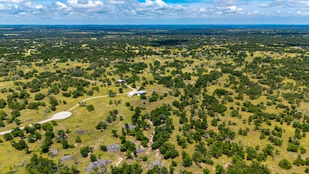 10.39 acres in Kerr County - photo 41